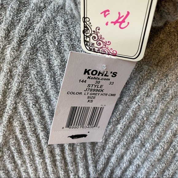 NWT It's Our Time Pullover Turtleneck Ribbed Sweater Gray Women's Size XS - Picture 5 of 7